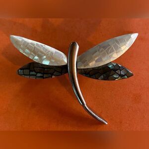 Vintage Women’s Brooch Pin Dragonfly Mother Of Pearl Abalone Mosaic 2”